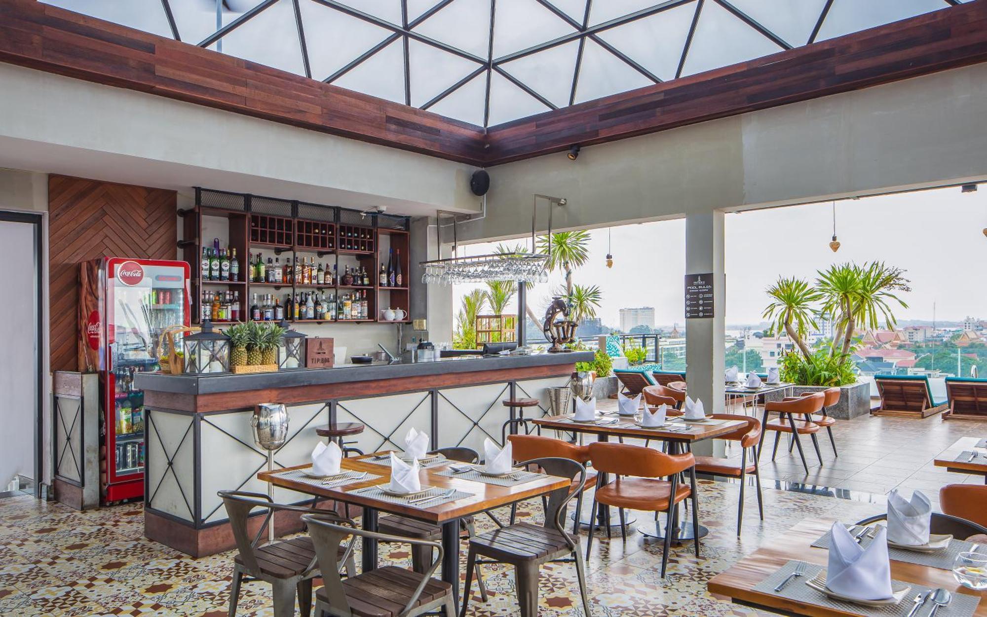 Phnom Penh 51 Hotel & Residences 외부 사진