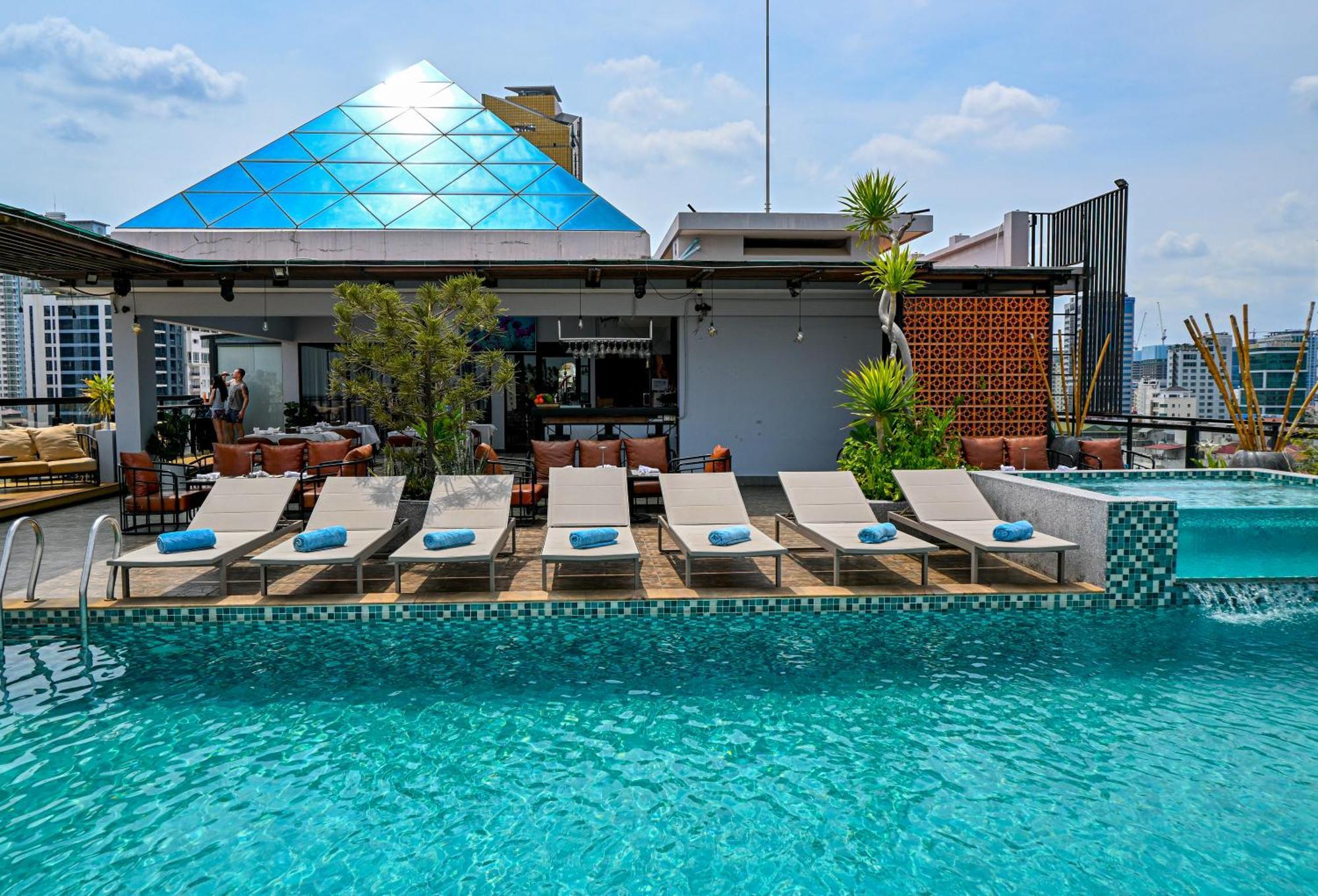 Phnom Penh 51 Hotel & Residences 외부 사진