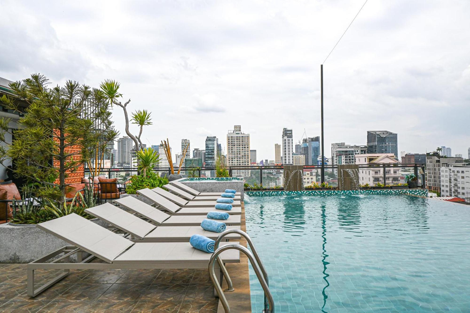 Phnom Penh 51 Hotel & Residences 외부 사진