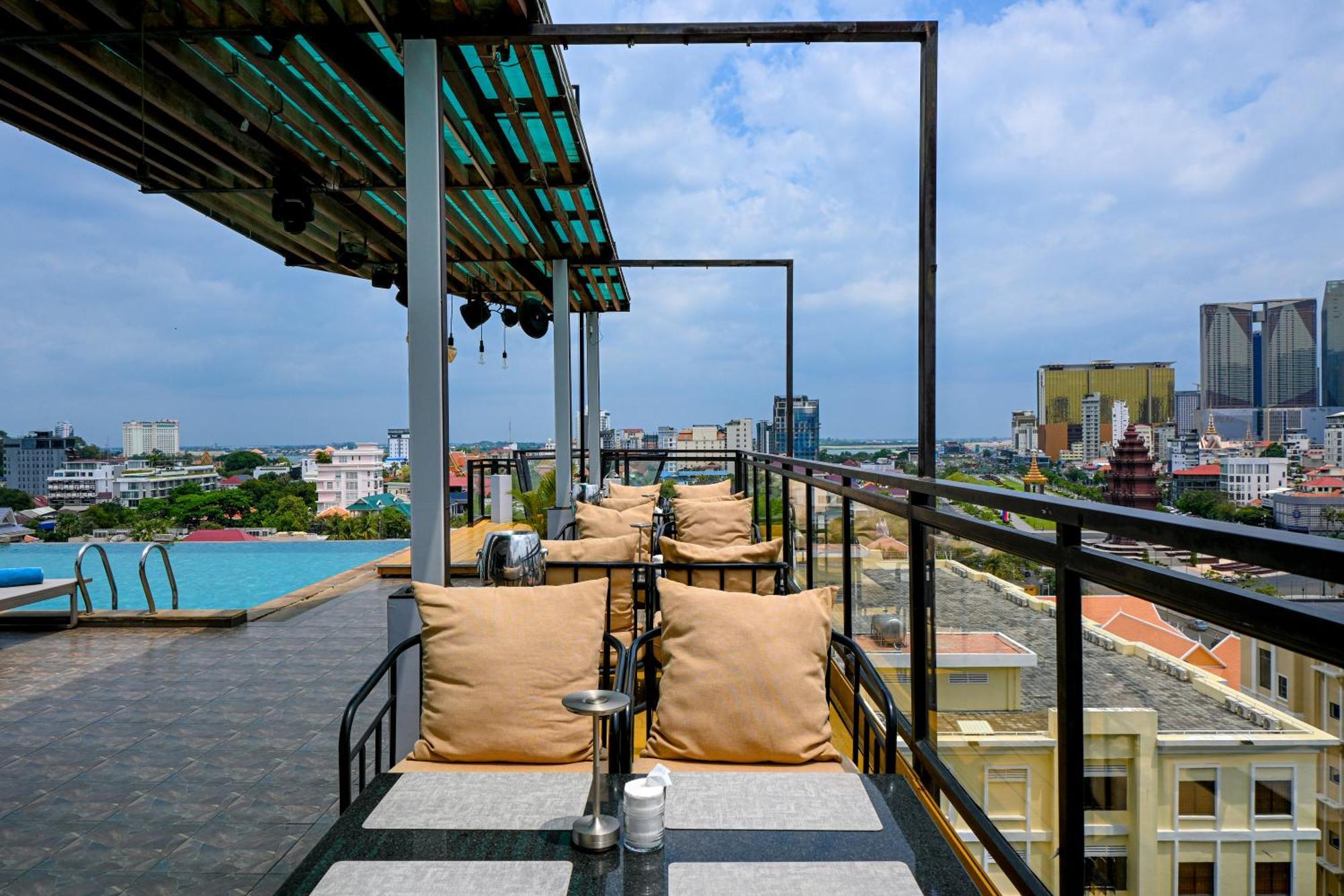 Phnom Penh 51 Hotel & Residences 외부 사진